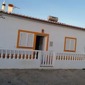 https://sunny-aljezur-da-viana.hotelaalgarve.com