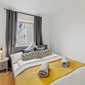 Apartment Perfect Location, 2 Min To Main Station, Vienna
